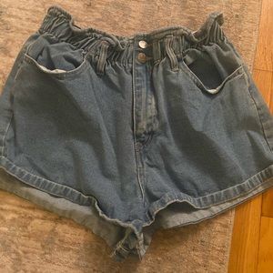 Worn once denim FOREVER21 shorts